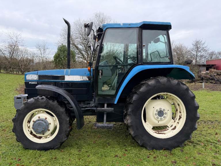 NEW HOLLAND FORD 6640 SLE TRACTOR, 1996, LOW HOURS ** WATCH VIDEO ** Only 2590 Hours ** 90HP