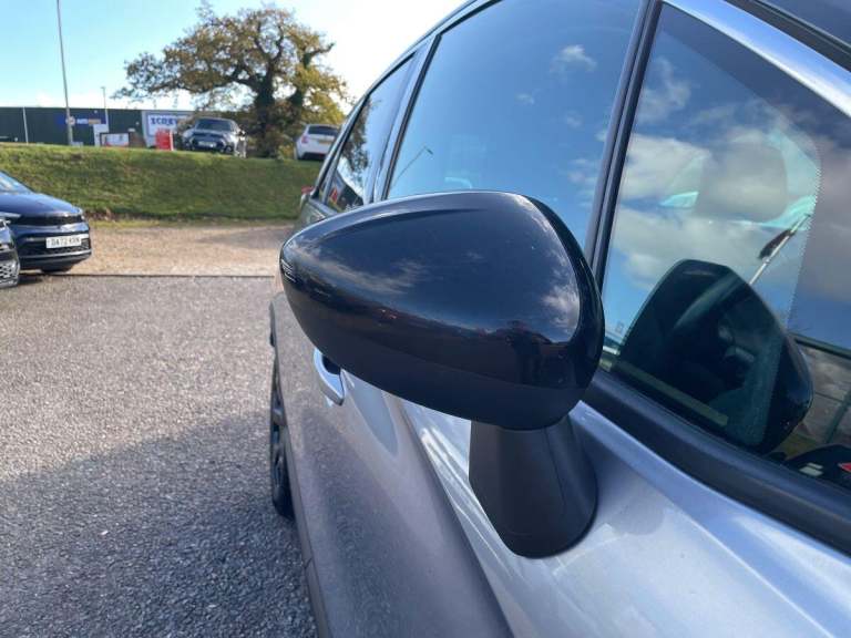 2021 Vauxhall Crossland 1.2 Griffin SUV 5dr Petrol Manual Euro 6 (s/s) (83 ps) HATCHBACK Petrol M...