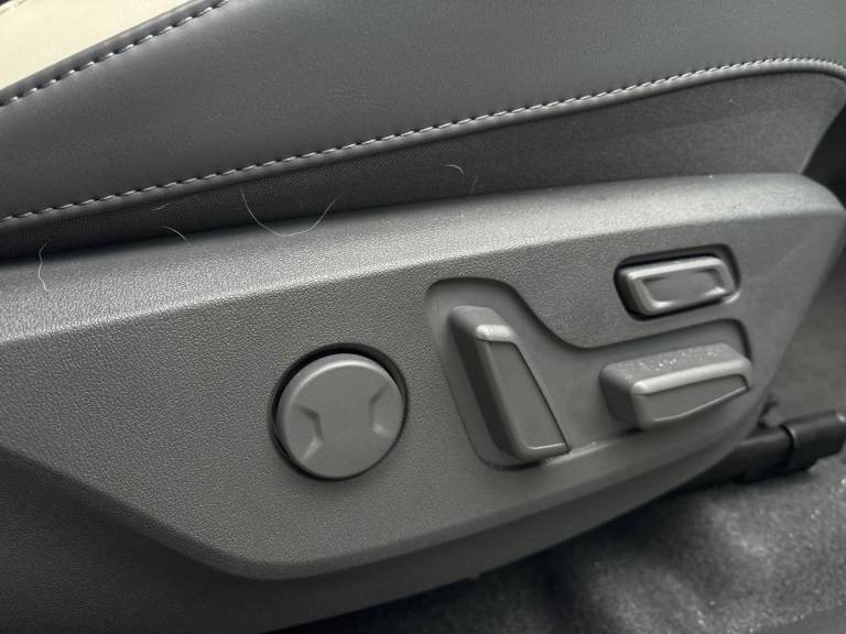 2025 Kia EV3 148kW GT-Line S 81.4kWh 5dr Auto Estate ELECTRIC Automatic