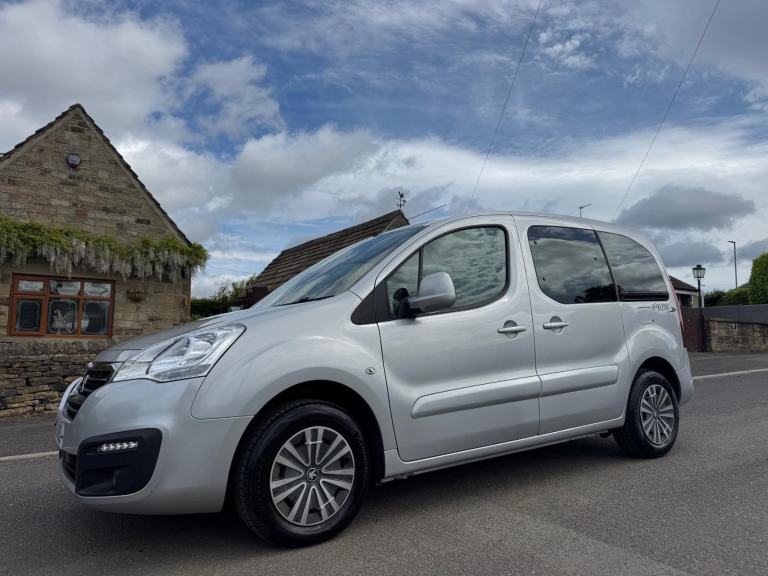 2019 Peugeot HORIZON RE BLUE HDI S/S 2019 PEUGEOT PARTNER TEPEE 1.6 BluHdi ALLUR