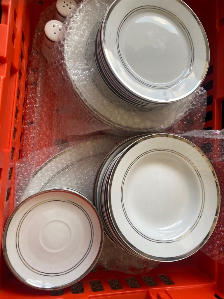 White China Dinner Set