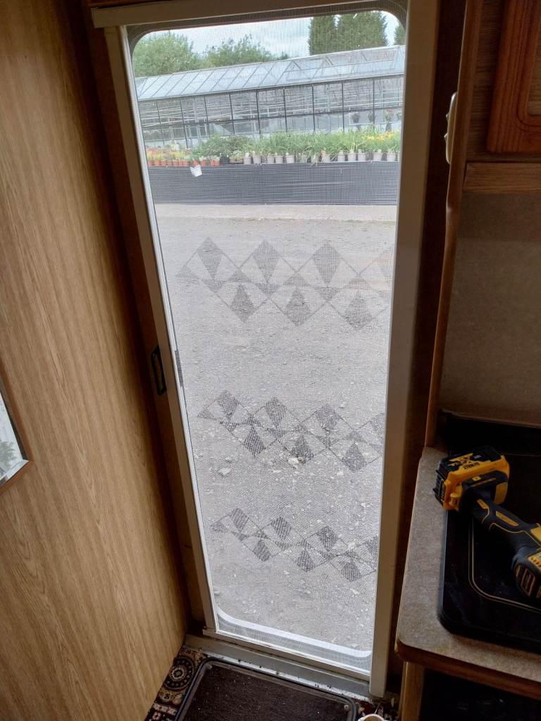 Caravan door flynet 