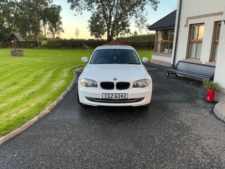 BMW 116i sport with full years MOT