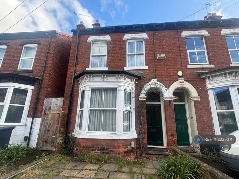 3 bedroom house in Chesnut Avenue, Hull, HU5 (3 bed) (#2837071)