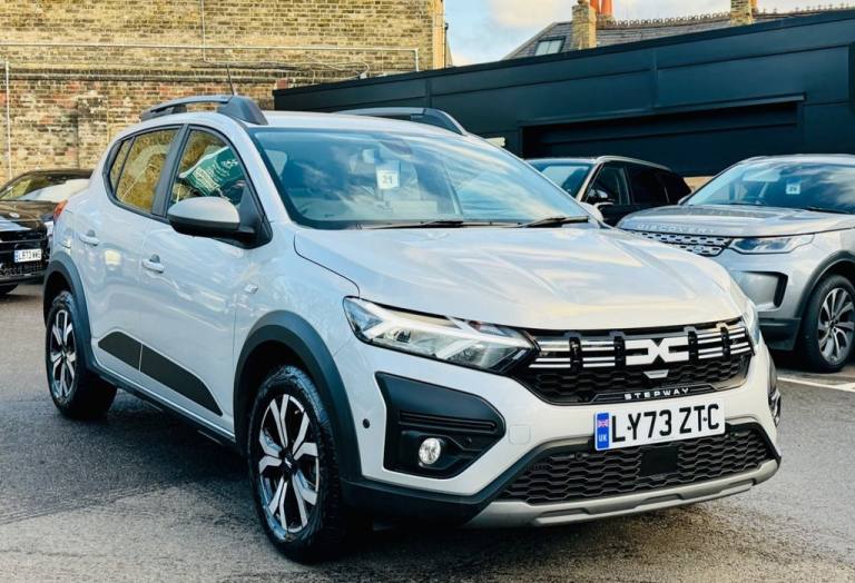 2024 Dacia Sandero Stepway 1.0 TCe Journey Hatchback 5dr Petrol CVT Euro 6 (s/s) (90 ps) Hatchbac...