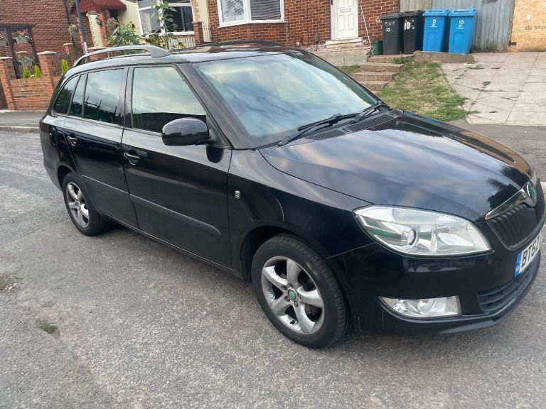 Skoda, FABIA, Estate, 2013, Manual, 1598 (cc), 5 doors