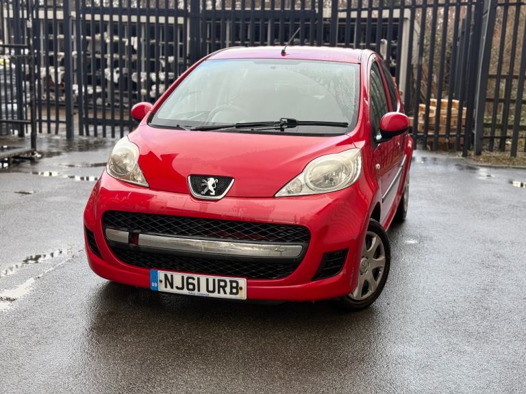 Peugeot, 107, Hatchback, 2011, Manual, 998 (cc), 5 doors