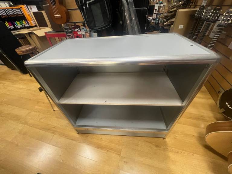 Aluminium shop counter with wooden shelf 