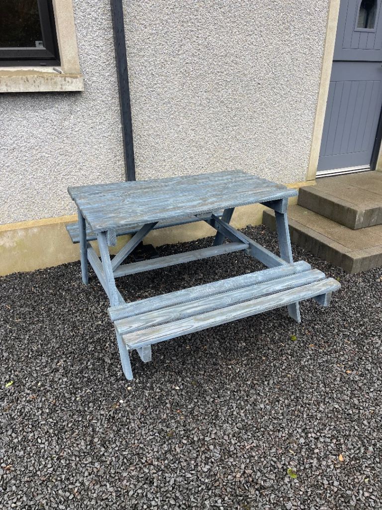 Wooden Garden Furniture Set