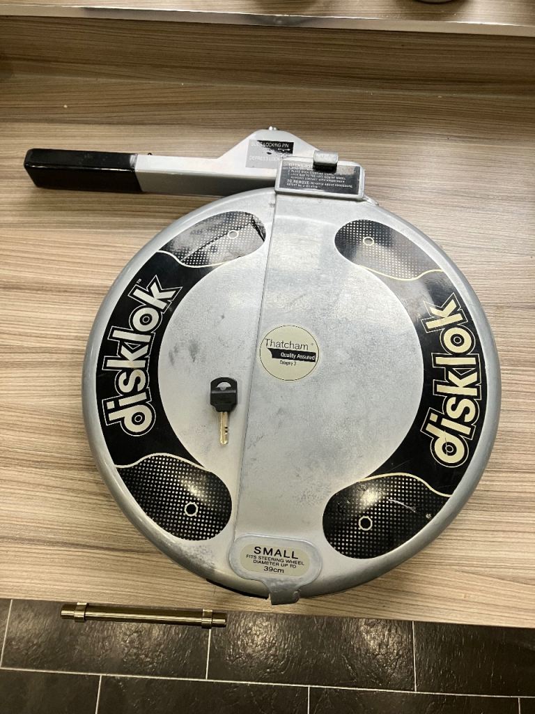 Disklok  Steering Wheel Lock - Small 