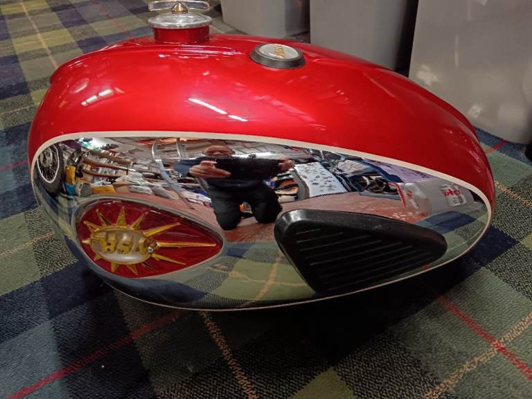 Bsa petrol tank 