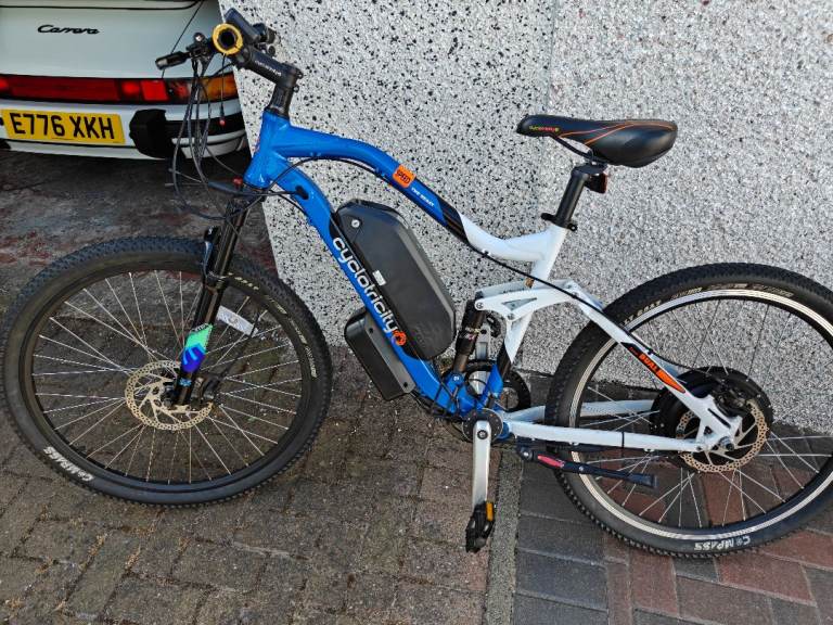 Cyclotricity Blue Electric Mountain Bike – Lithium Battery, Good Condition