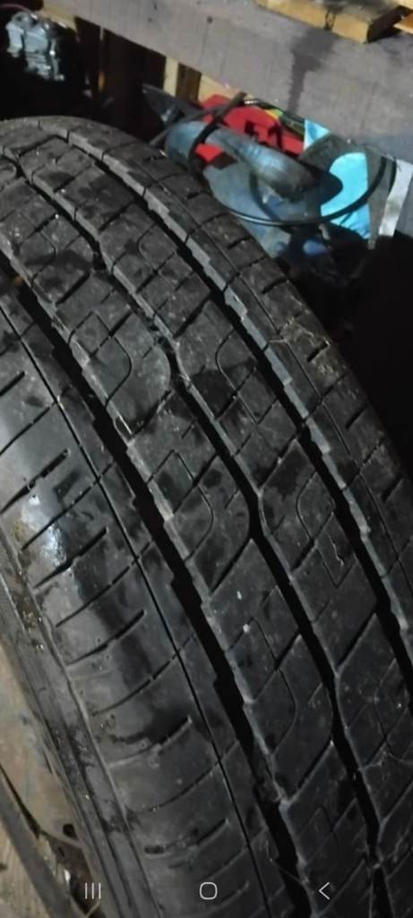 Vauxhall Vivaro 2015 wheels 