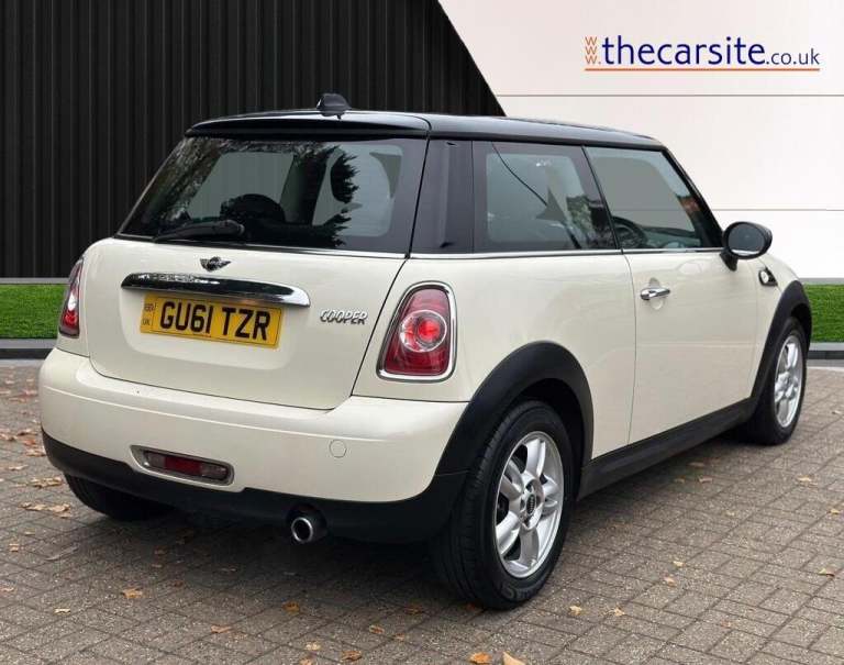 2011 MINI Hatch 1.6 Cooper Euro 5 (s/s) 3dr HATCHBACK Petrol Manual