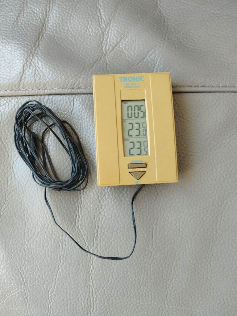 Vintage Thermo Clock Tronic model 0550 