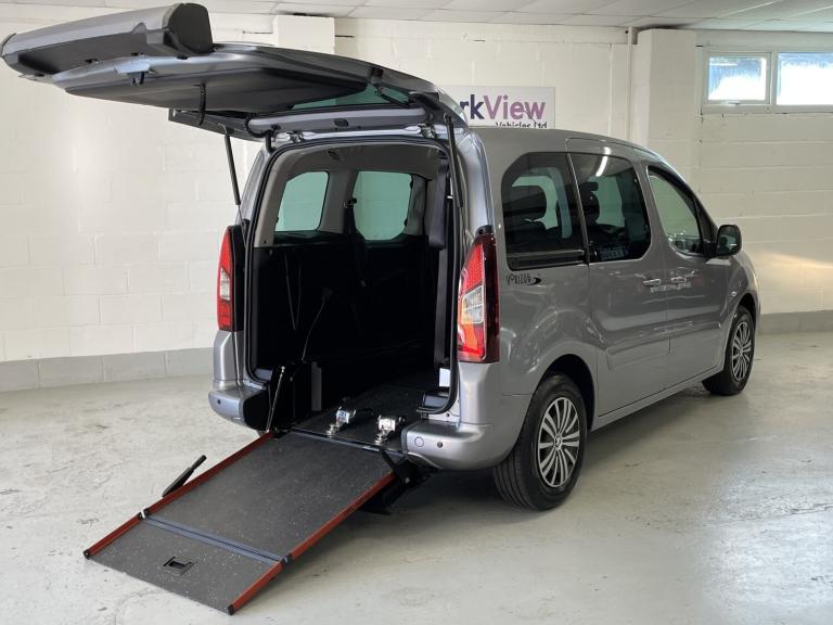 PEUGEOT PARTNER 1.6 HDI Wheelchair Accessible Disabled Access Vehicle WAV MPV Gr