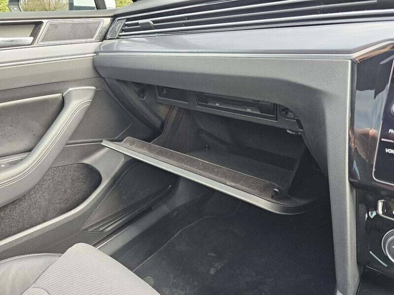 2018 Volkswagen Passat 1.8 TSI 180 R-Line 5dr DSG [Panoramic Roof] ESTATE PETROL Automatic