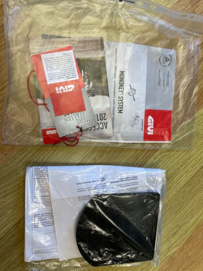 GIVI E55 Maxima top-box