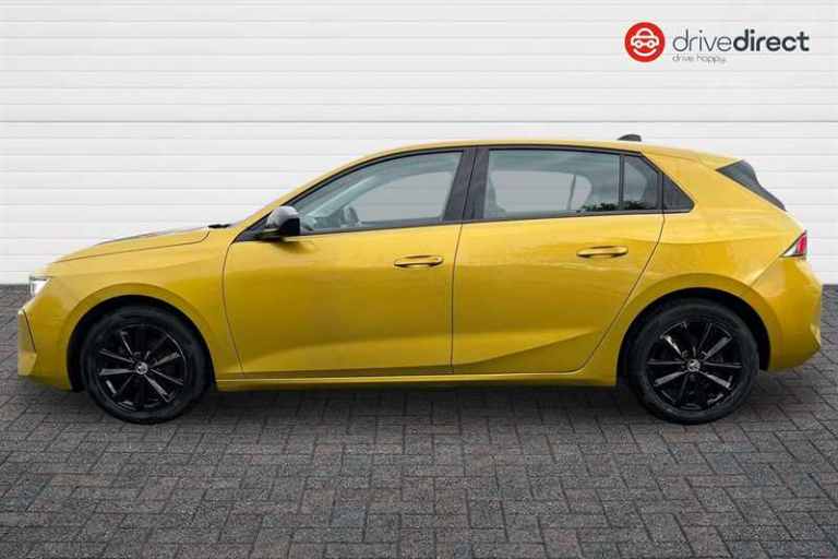2022 Vauxhall Astra 1.2 Turbo Design Hatchback 5dr Petrol Manual Euro 6 (s/s) (130 ps) Hatchback ...