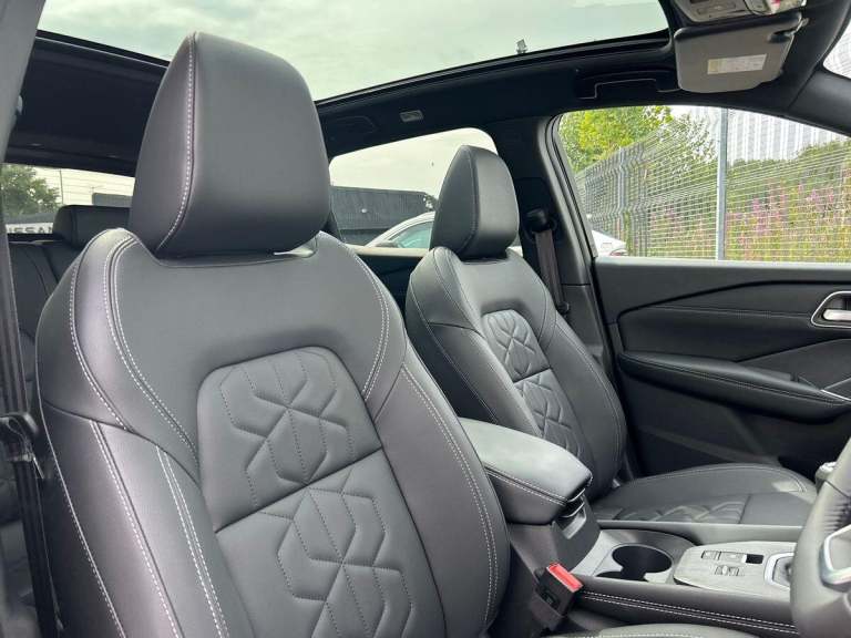 2025 Nissan Qashqai 1.3 DIG-T MHEV Tekna Euro 6 (s/s) 5dr SUV PETROL Manual