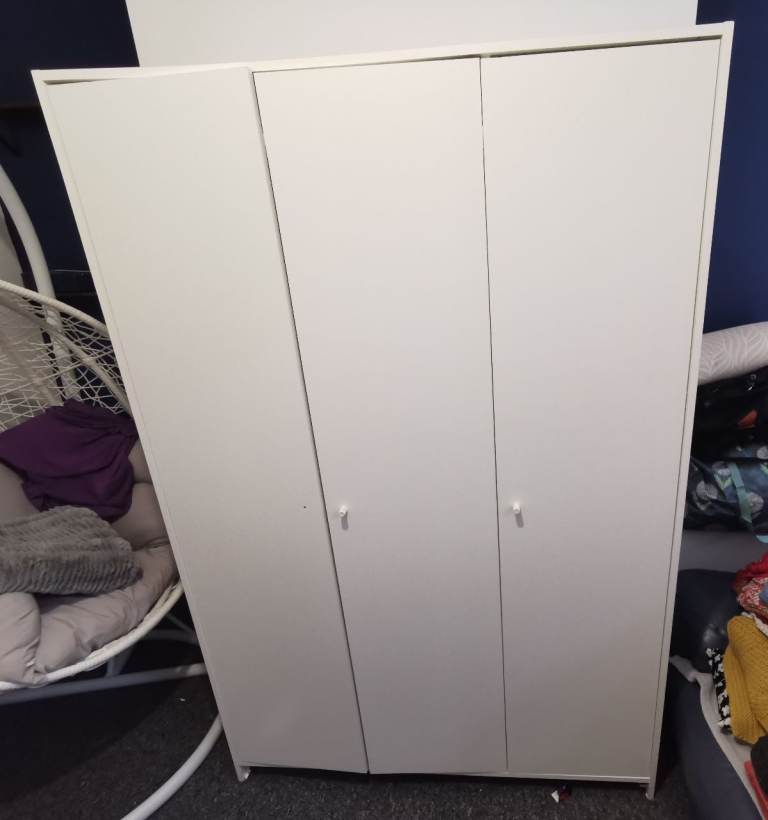 IKEA KLEPPSTAD Wardrobe 10m 3-Door White 117x55×176CM Used