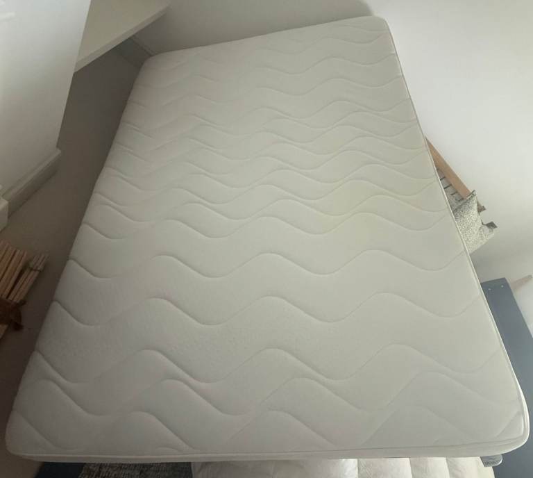Firm Double Mattress 140x200 – £50 – Quick Collection – Teddington