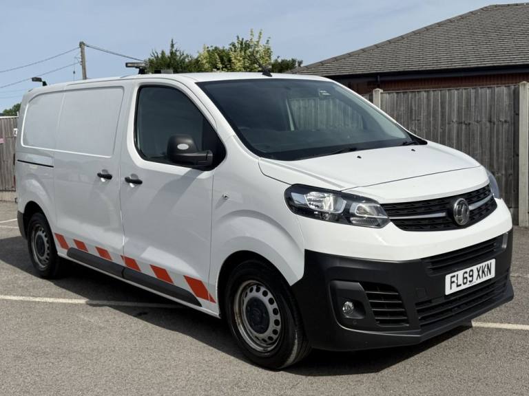 2019 Vauxhall Vivaro 1.5 Turbo D 2900 Edition Panel Van 5dr Diesel Manual L1 H1 Euro 6 (s/s) (10 ...