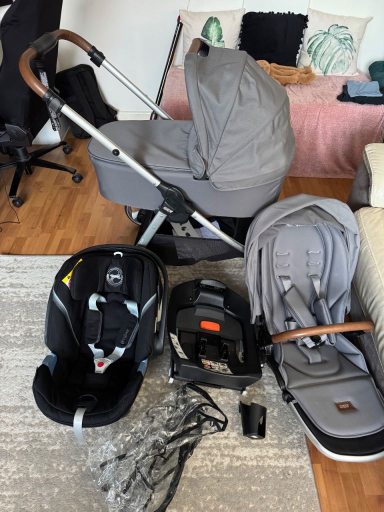 Mamas & Papas Travel System