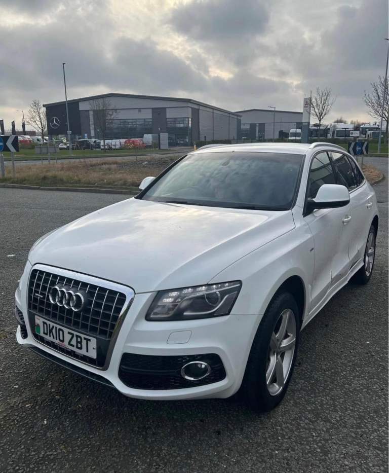 Audi, Q5, Estate, 2010, Manual, 1968 (cc), 5 doors