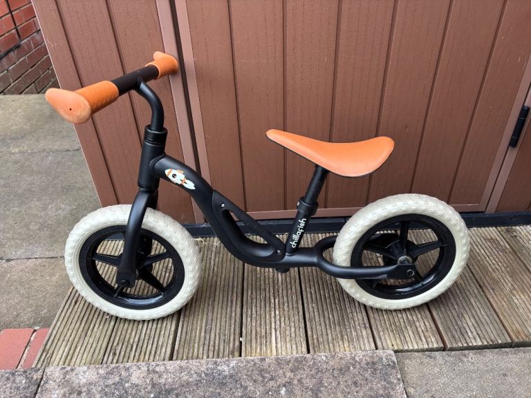 Chillafish Charlie Balance Bike, Black- 10” Wheel