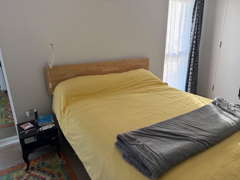 Bed with mattress 