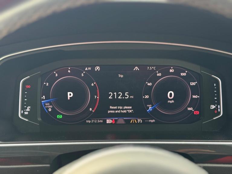 2019 Volkswagen Tiguan 1.5 TSI EVO R-Line DSG Euro 6 (s/s) 5dr ESTATE Petrol Automatic