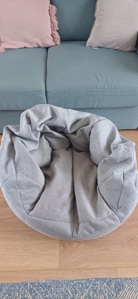 Dog bed/bean bag chair