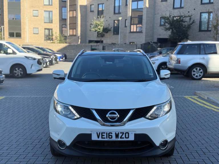 Nissan, QASHQAI, Hatchback, 2016, Other, 1598 (cc), 5 doors