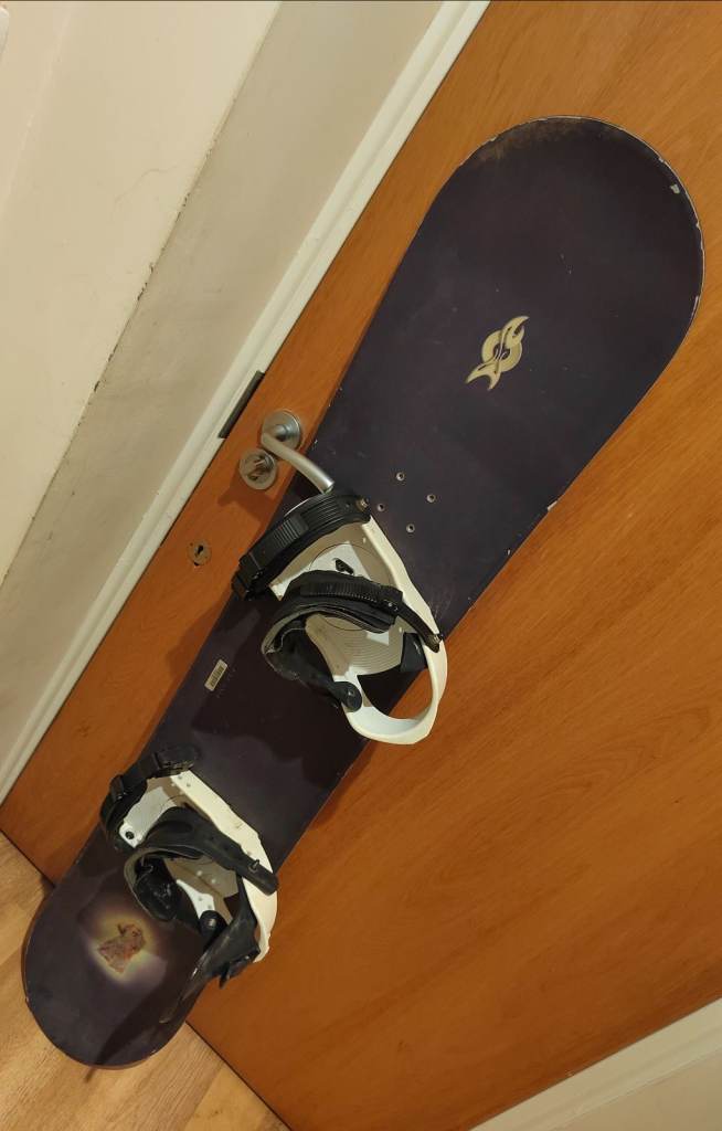 SNOWBOARD BUNDLE