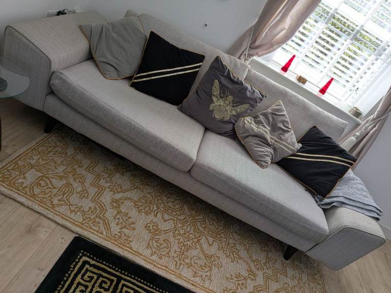 Comfortable Grey Fabric Sofa – Good Condition