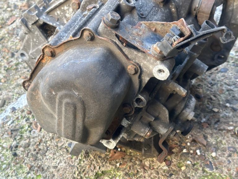 2013/63 Ford KA 1.25 Manual gearbox.