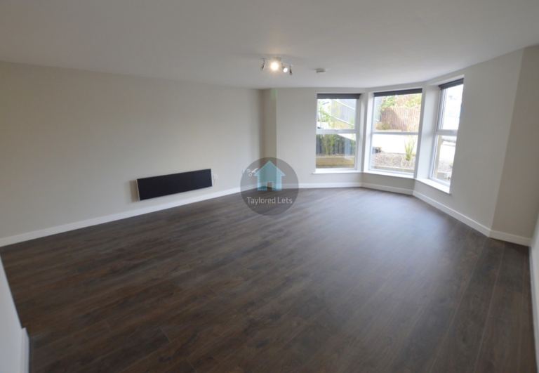 STUNNING 2 BEDROOM GROUND FLOOR APARTMENT IN BLAYDON AVAILABLE 13/10/26 - £885pcm