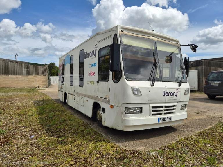 Mercedes-Benz ATEGO automatic Motor home - sleeps 6 adults