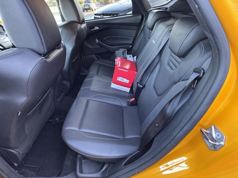 FORD FOCUS 2.0 TDCi ST-3 Yellow Auto Diesel 2018