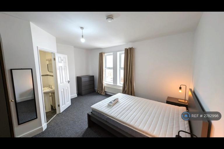 1 bedroom in Eastleigh, Eastleigh, SO50 (#2782998)