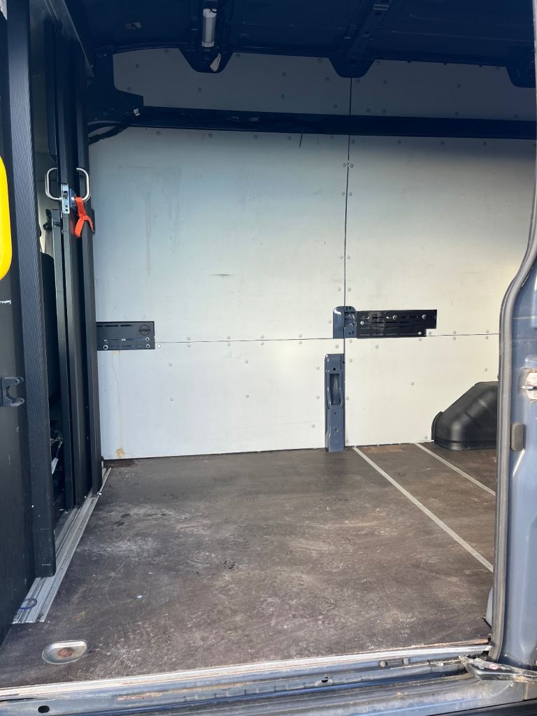 Ford, TRANSIT 350 L3H3, 2021, Manual, panel van / camper van conversion