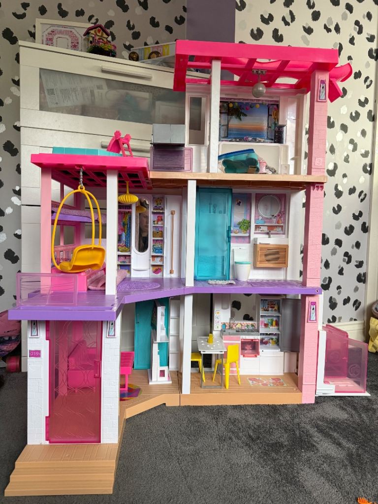 Barbie dream house bundle 