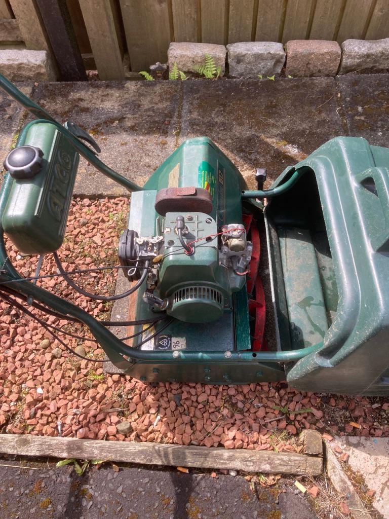 Atco commodore b17 lawnmower 