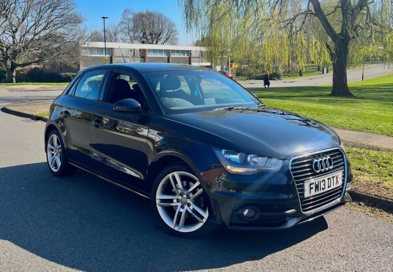Audi, A1, Hatchback, 2013, Semi-Auto, 1390 (cc), 5 doors