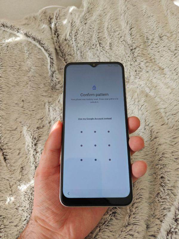 Samsung Galaxy A22 5g - Read Description 