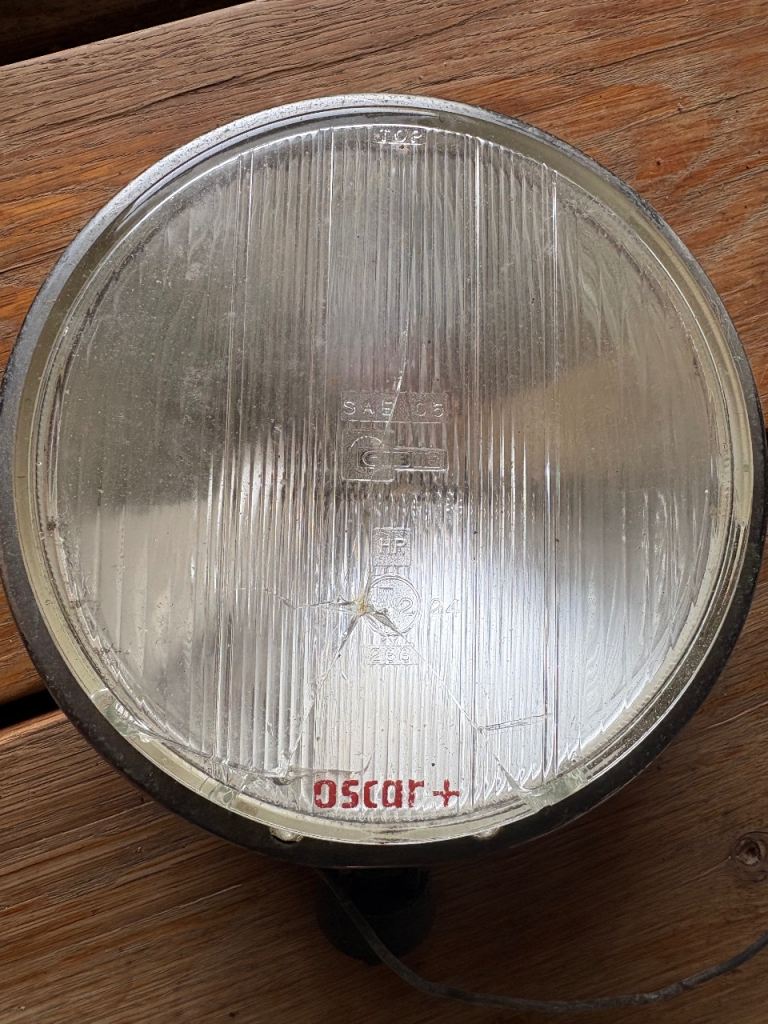Cibie Oscar driving lamp - some damage