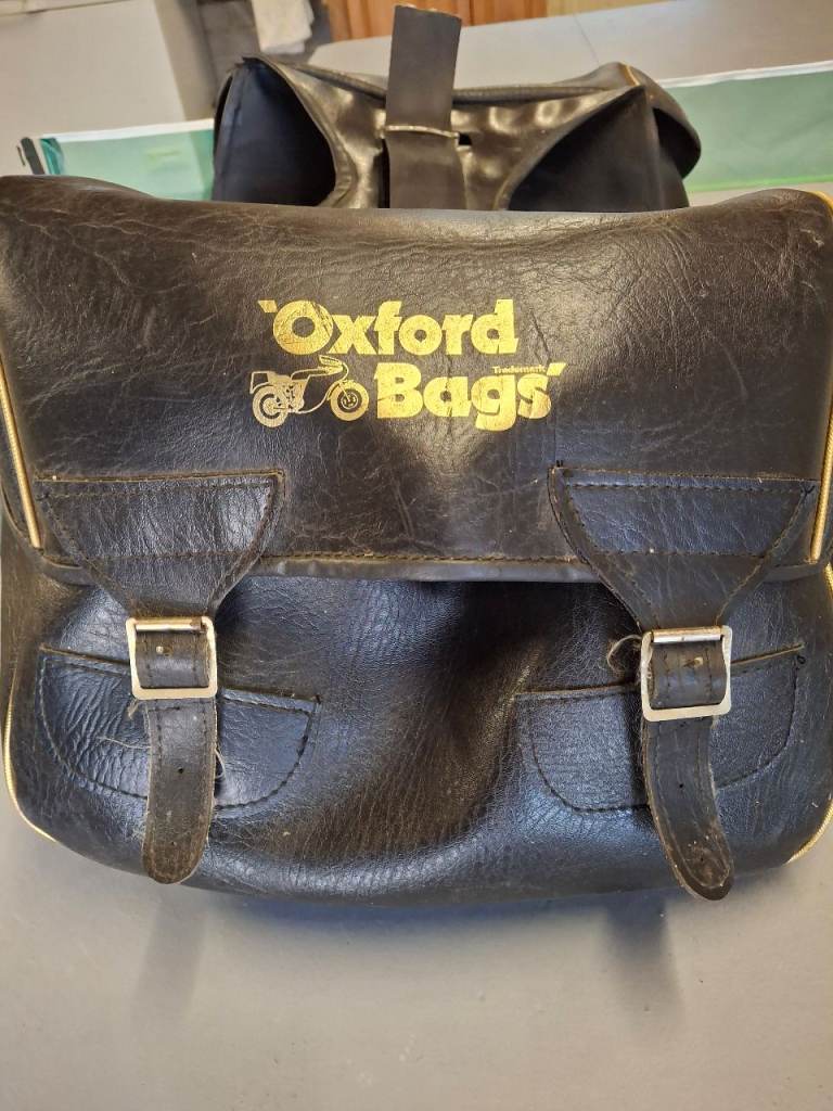 Motorcycle tank bag & matching throwovers