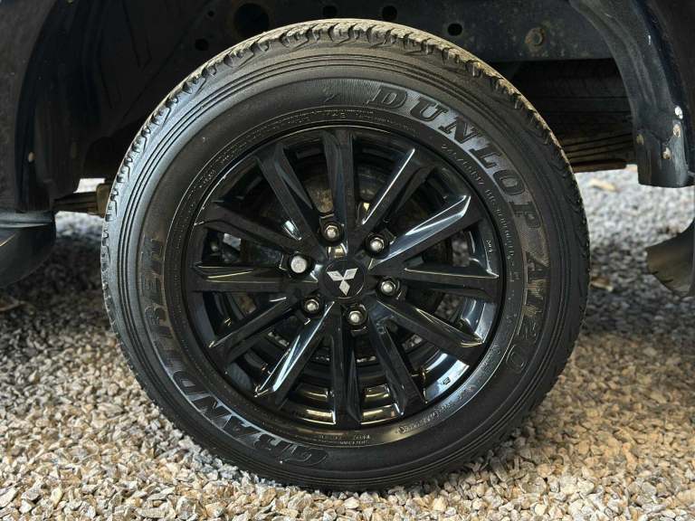 MITSUBISHI L200 2.4 DI-D DC Challenger White Auto Diesel 2020+NO VAT+1 OWNER!