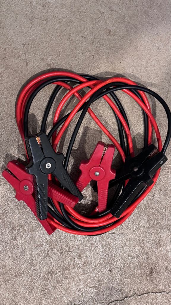 HEAVY DUTY JUMP LEADS